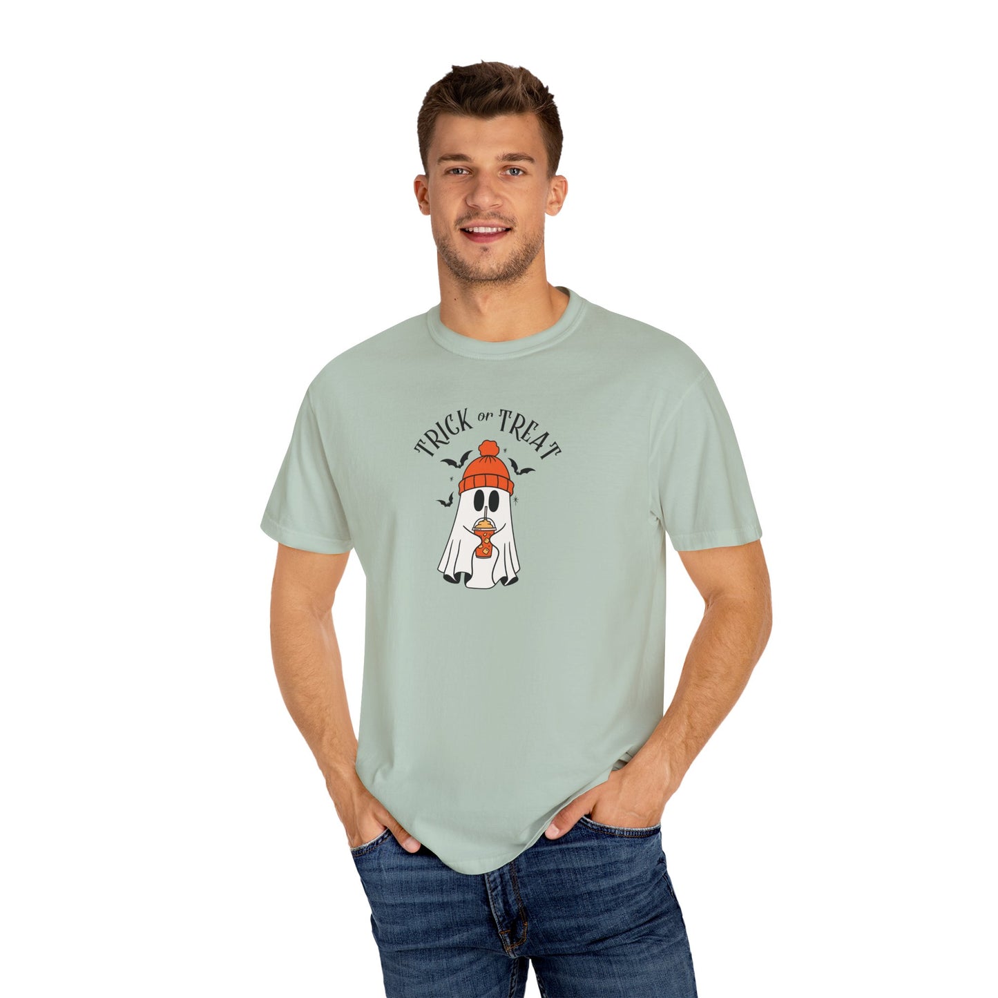 Cute Halloween Ghost T-Shirt, Unisex Halloween Tee, Trick or Treat Shirt, Halloween Gift, Fall Fashion
