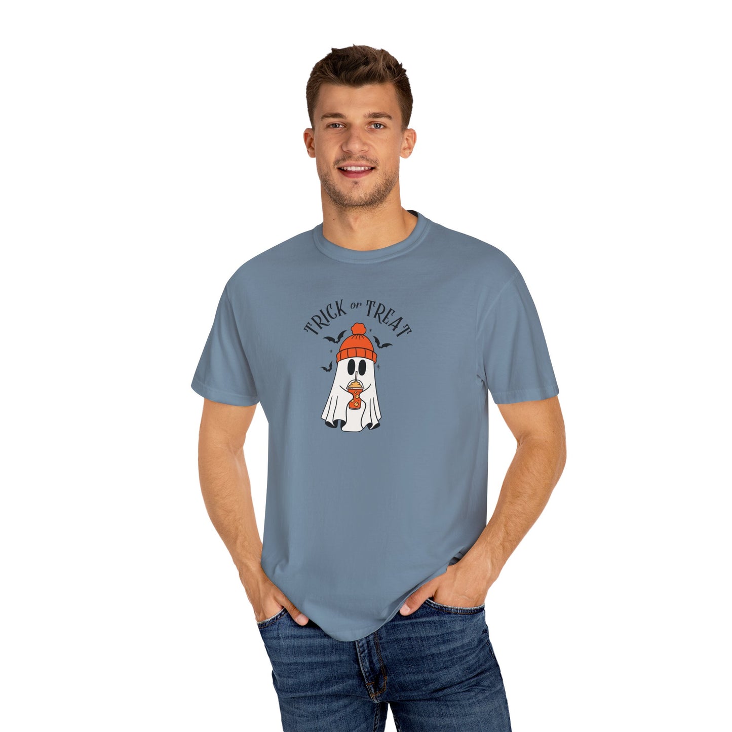 Cute Halloween Ghost T-Shirt, Unisex Halloween Tee, Trick or Treat Shirt, Halloween Gift, Fall Fashion